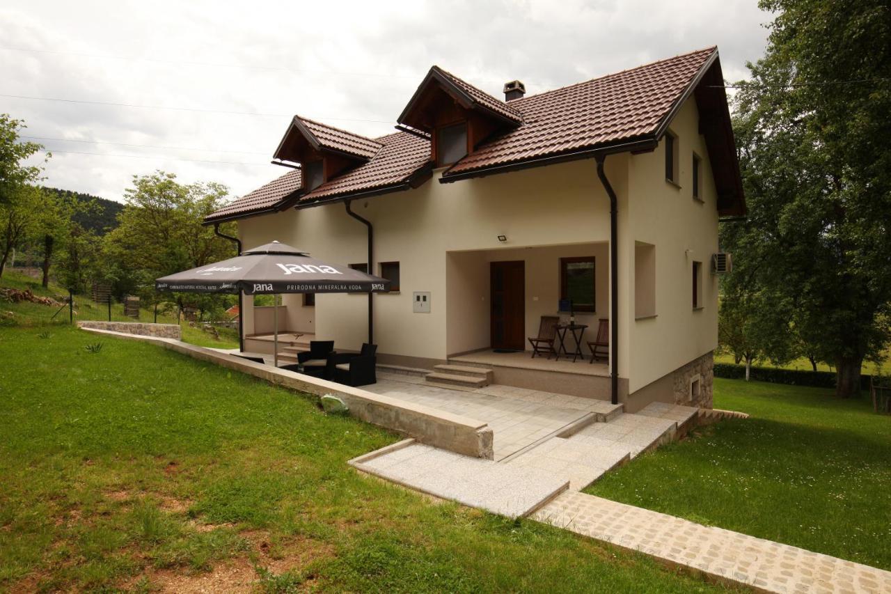 Holiday House Marija Otocac Exterior photo